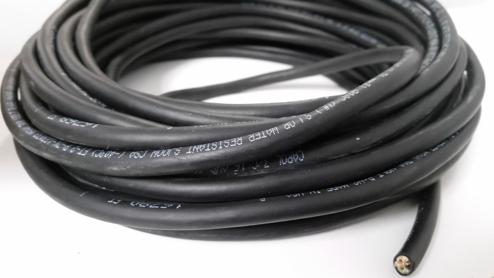 16/3 SJOOW SJ Indoor/Outdoor Portable Cord 300V 50' Black NEW