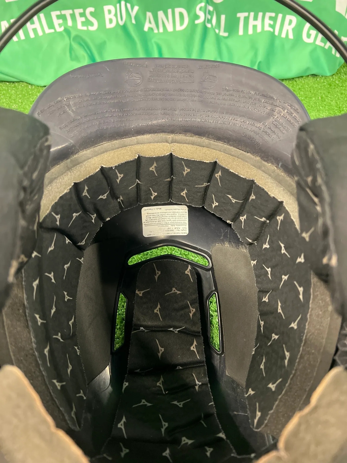 Used 7 3/8 Mizuno Batting Helmet