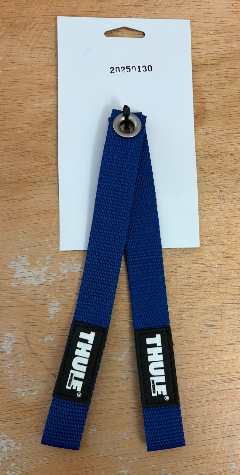 New THULE Hood Loop Strap 9” Watersport Accessory Blue  (M11)