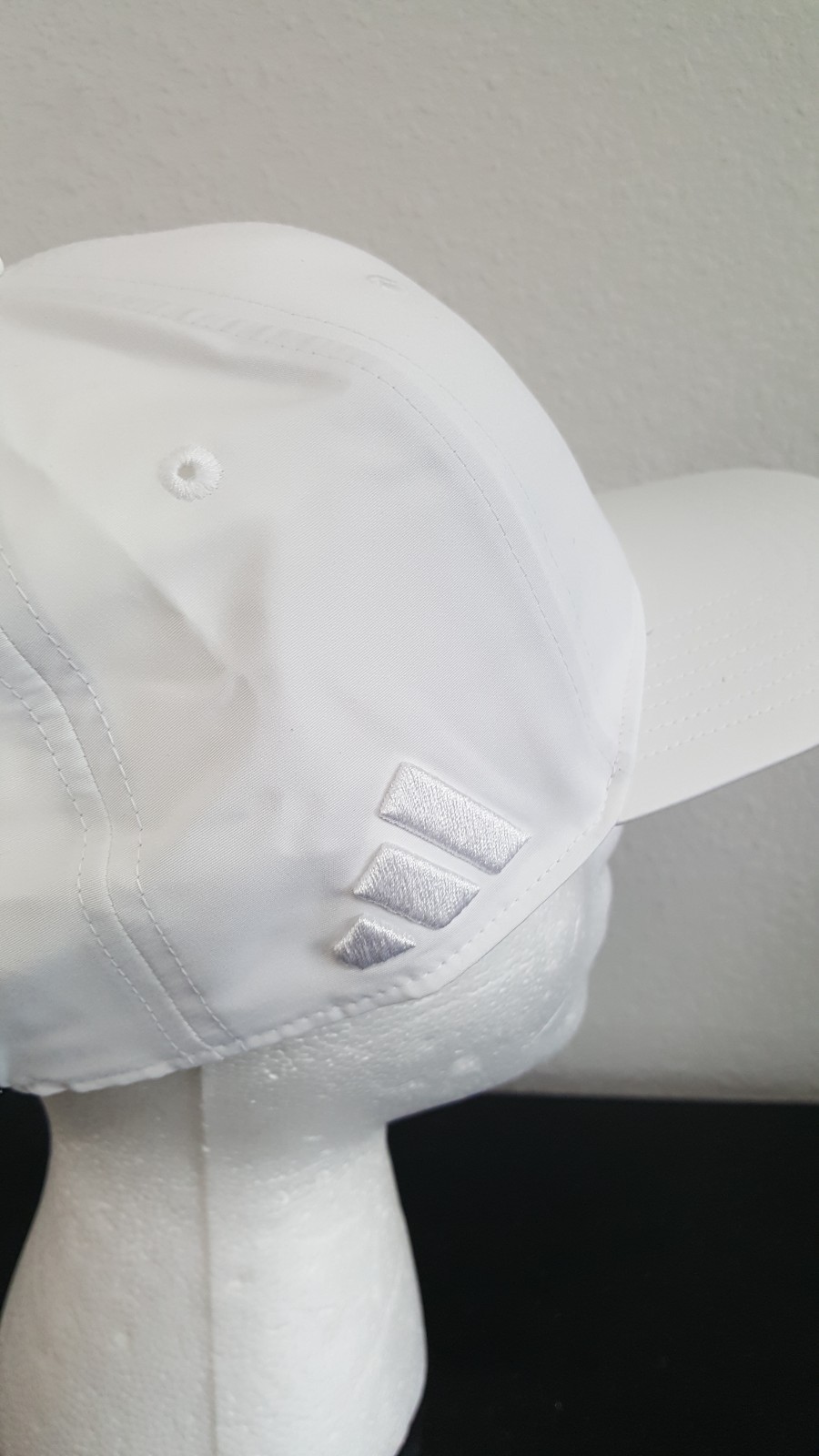 Adidas Men's Hat 6 Panels Core CRS White JM7104