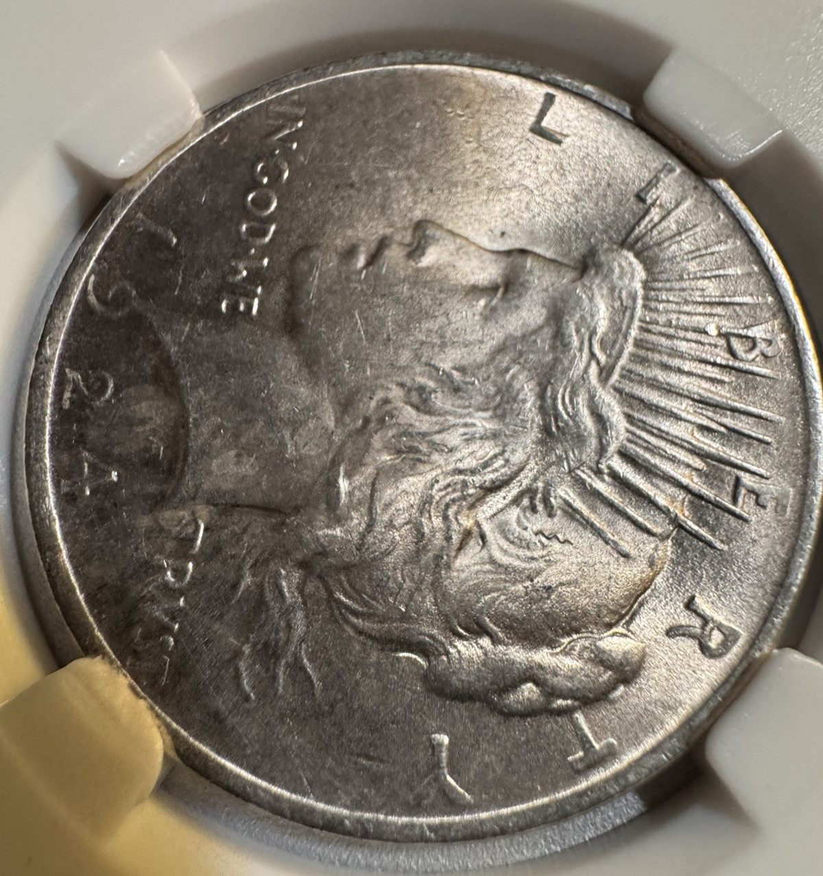 1924‑P Peace Dollar MS62–MS64 Range • Bright Luster • 26.702g
