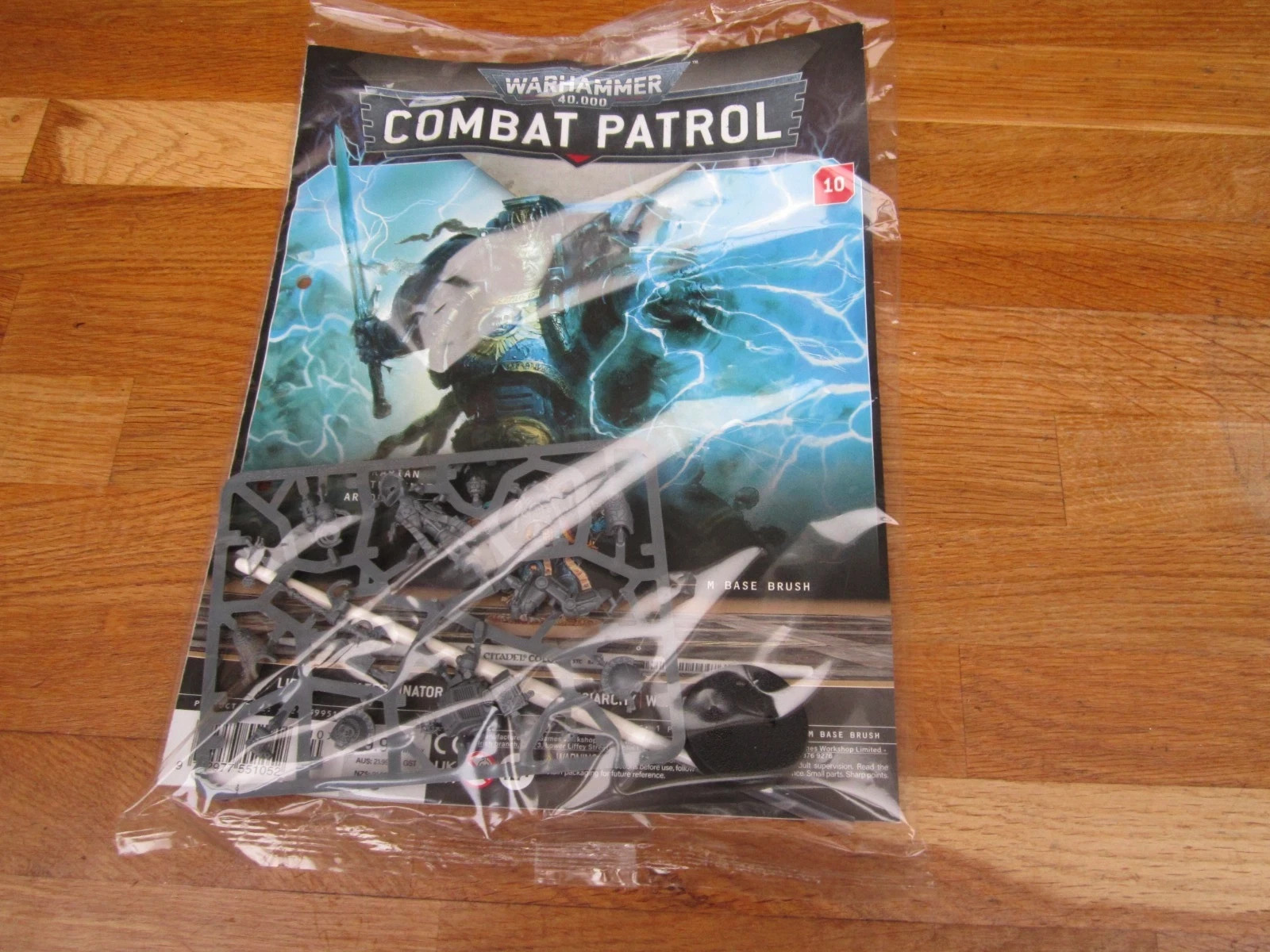 WARHAMMER 40K COMBAT PATROL ISSUE 10 - LIBRARIAN IN TERMINATOR ARMOUR
