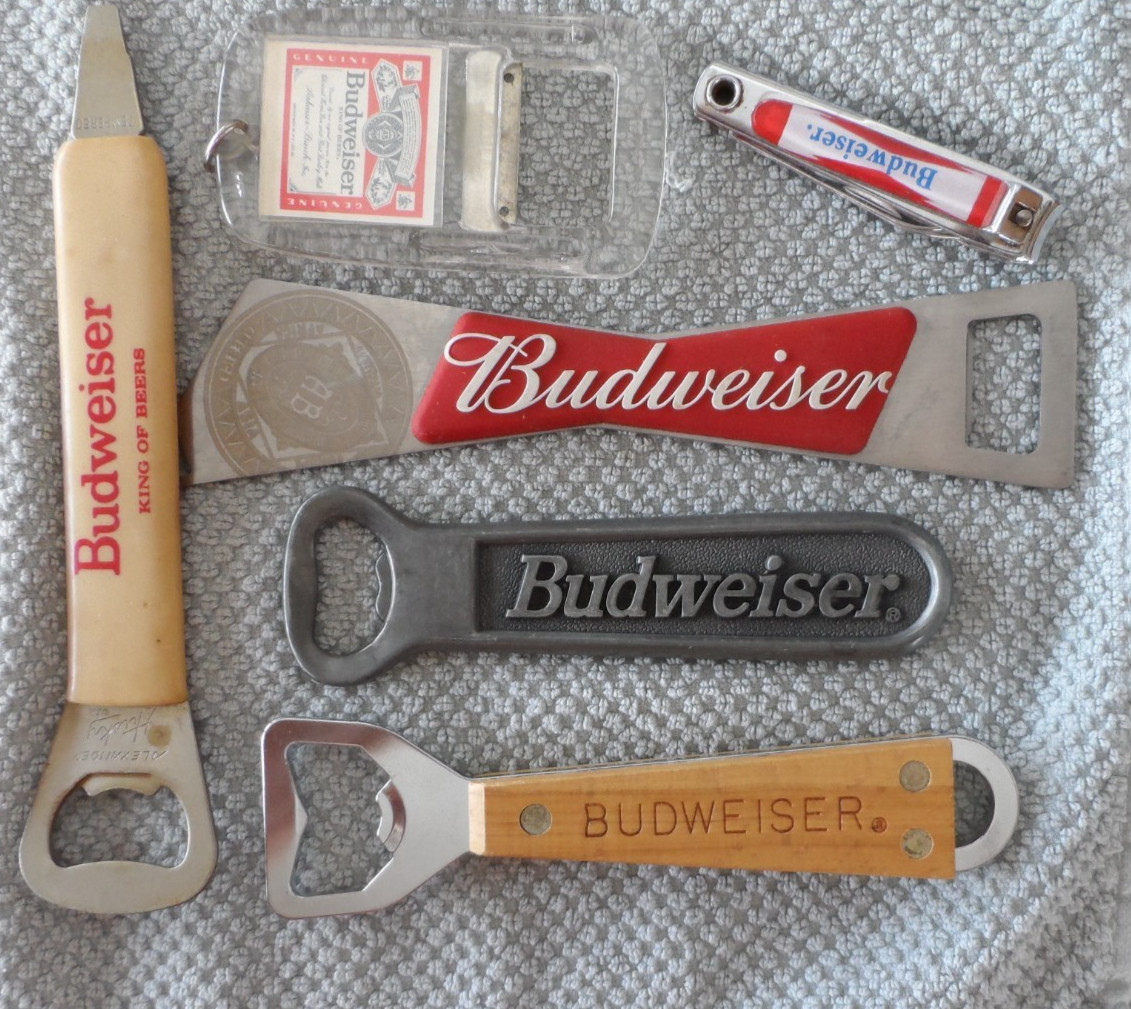 NICE LOT OF (6) BUDWEISER BOTTLE OPENERS AND NAIL CLIPPERS SEE NOTES  X-301