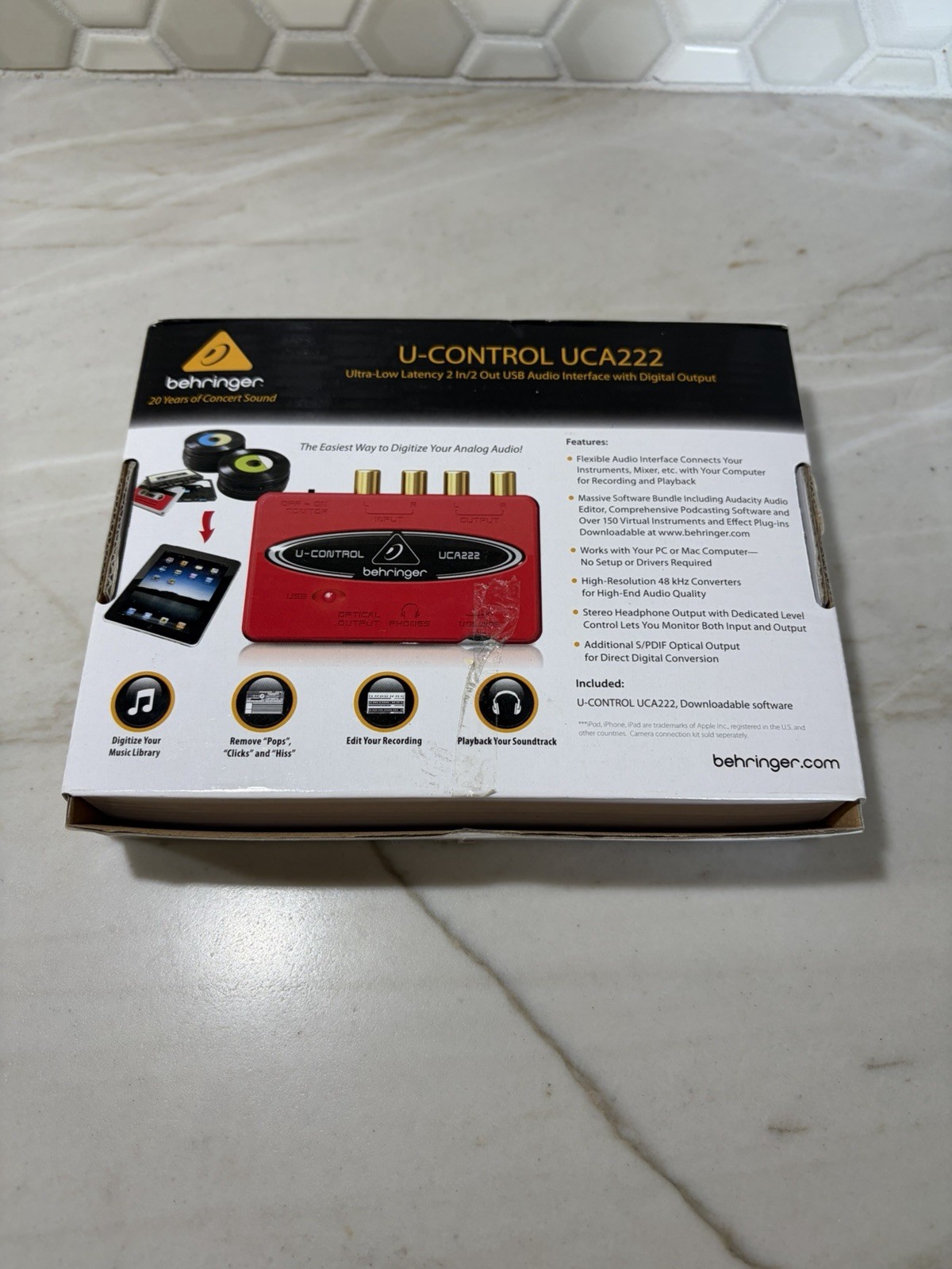 Behringer U-Control UCA222 USB Audio Interface