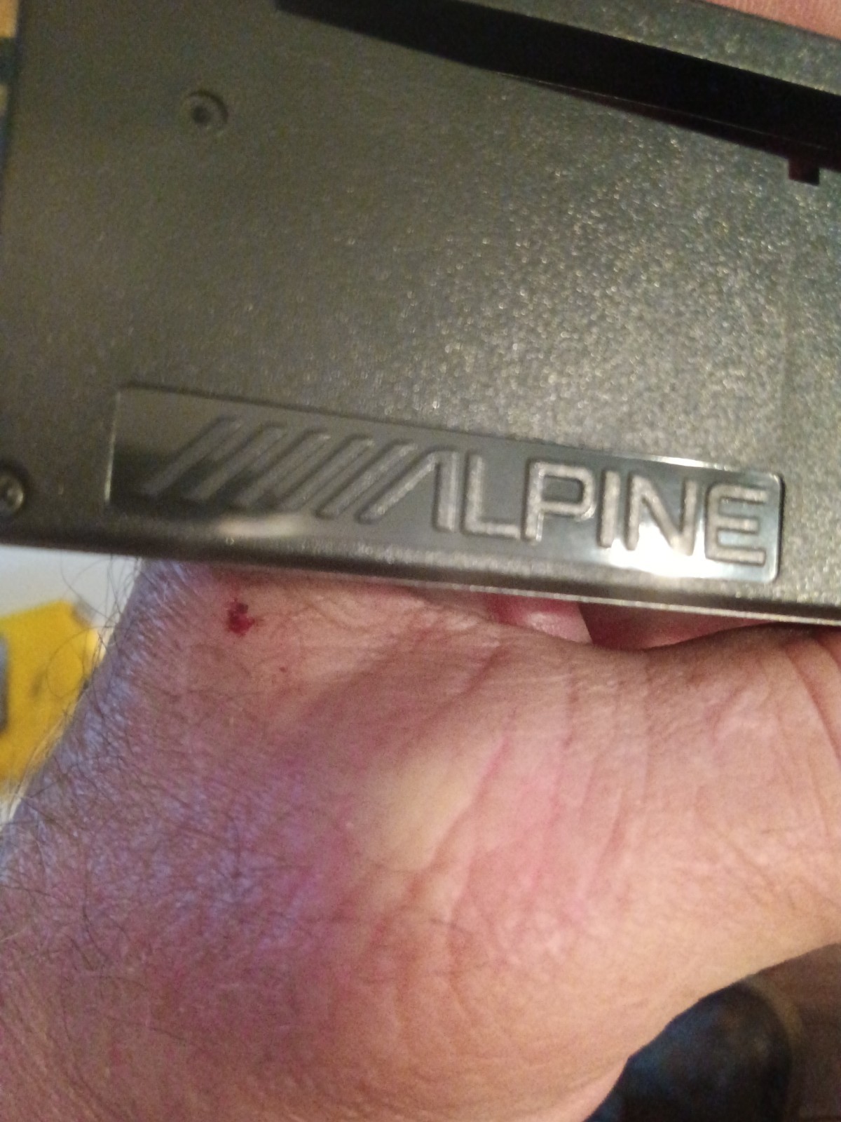 Vintage Alpine CD Receiver CD-9847 Faceplate