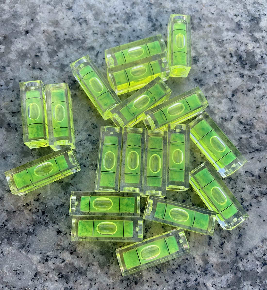 8Pcs Small Bubble Spirit Level Mini Square Levels Measuring Tools for Balancing