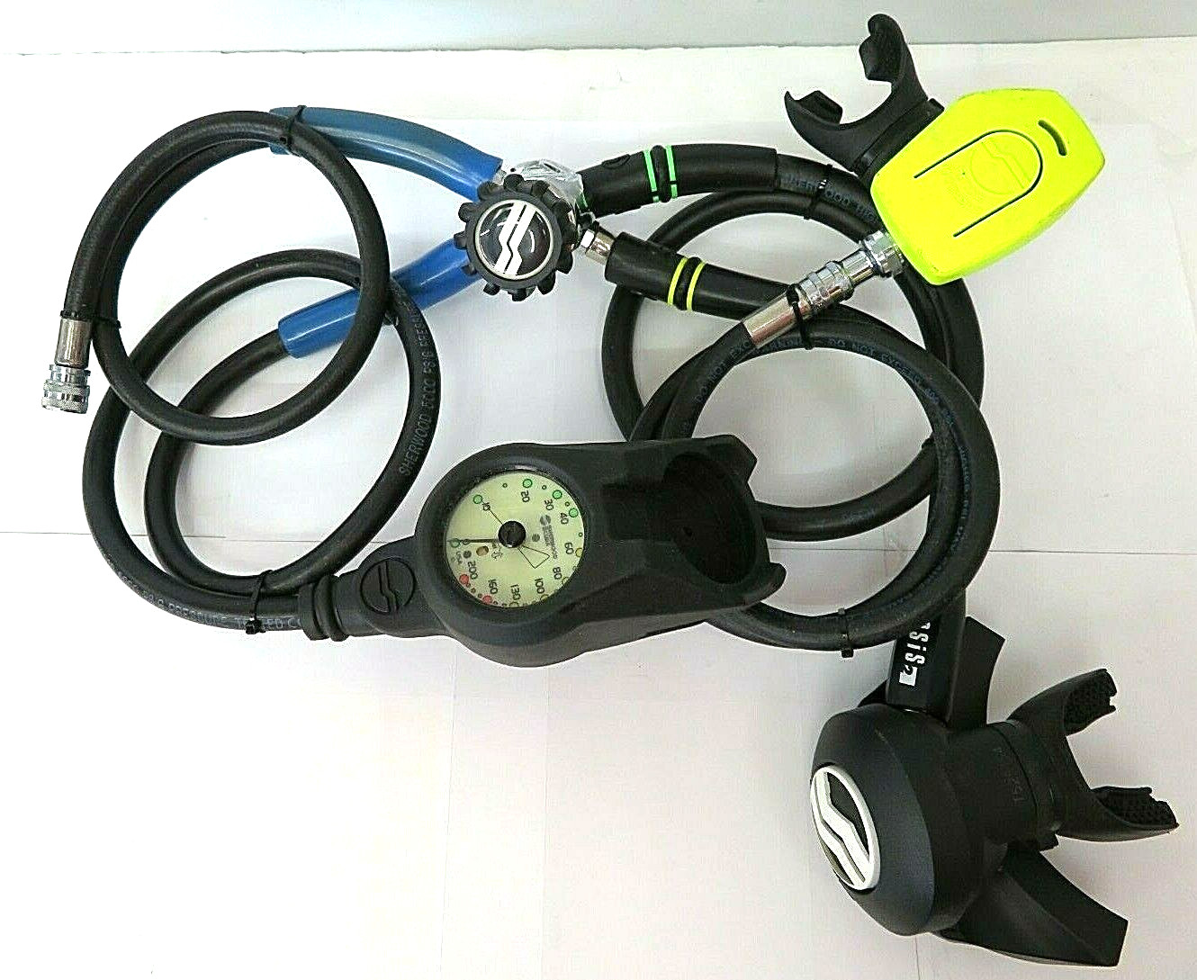 Sherwood Scuba Diving Bundle Vest 1 & 2 Regulator Stages Octopus Compass Gauges