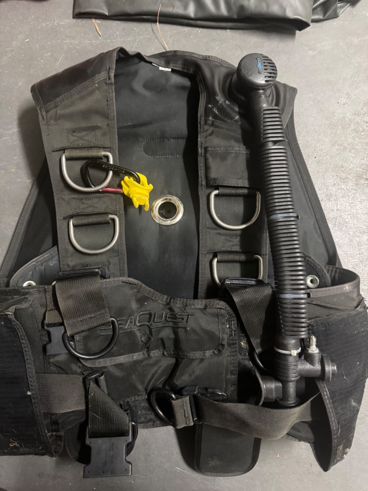 Seaquest Black Diamond BCD. Large.