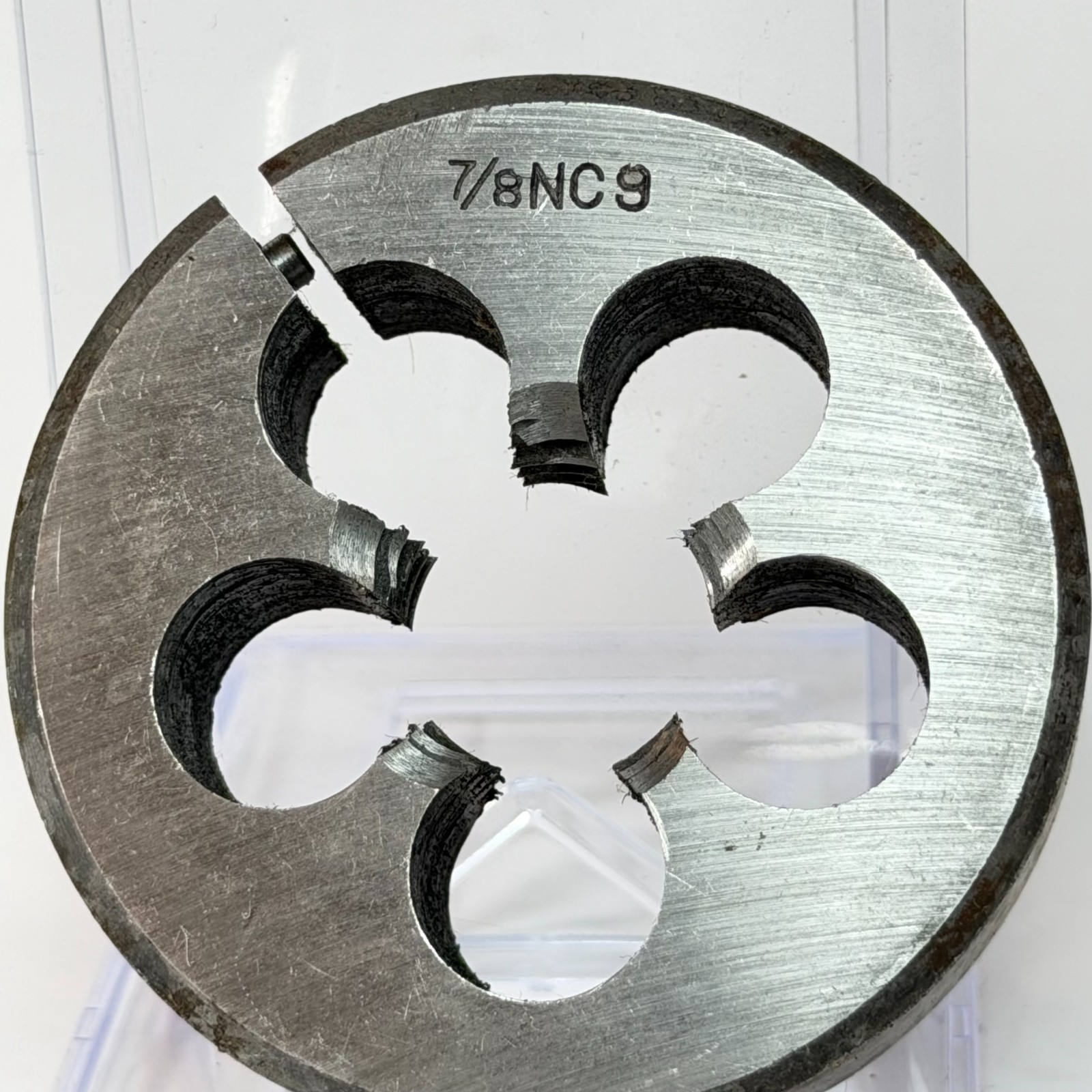 7/8‑9 UNC Thread Cutting Dies 2.5" OD US Military Surplus- 1 Loose Item