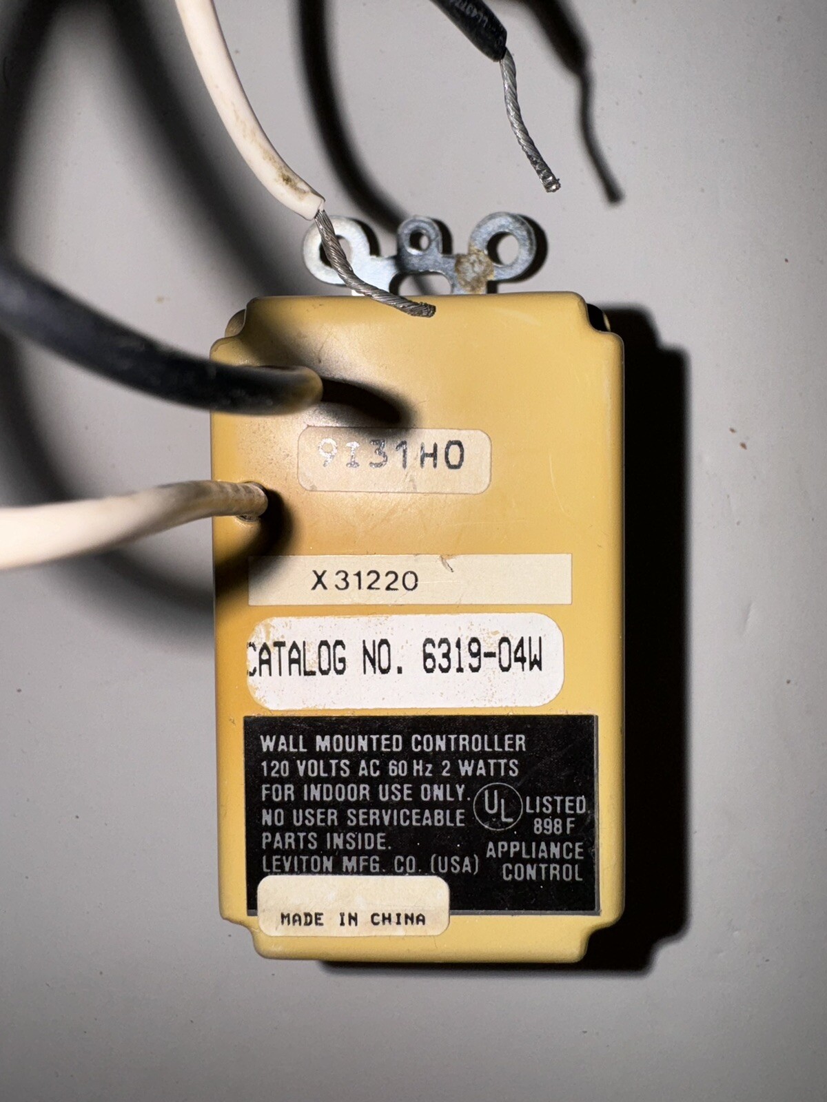 Leviton 6319-04W X10 Controller 4 ON/OFF - Used - Tested Working