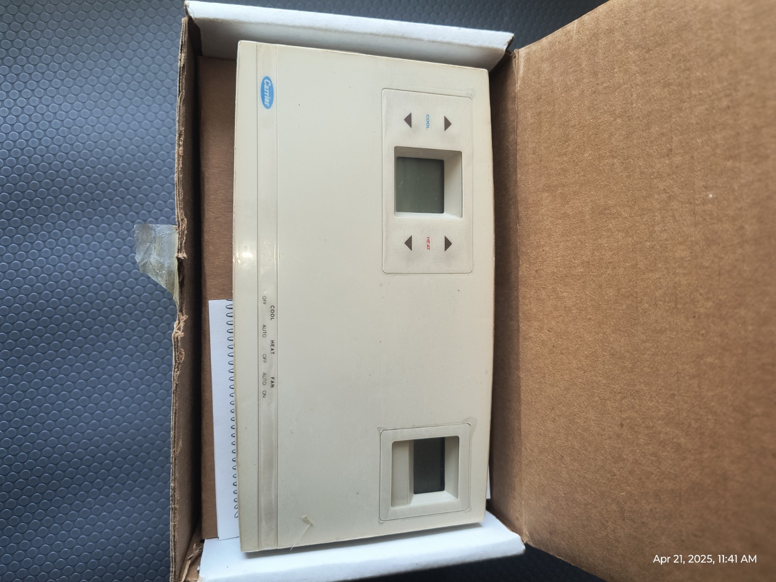 Carrier 920499-SA MST01 ES Thermostat With Time Clock