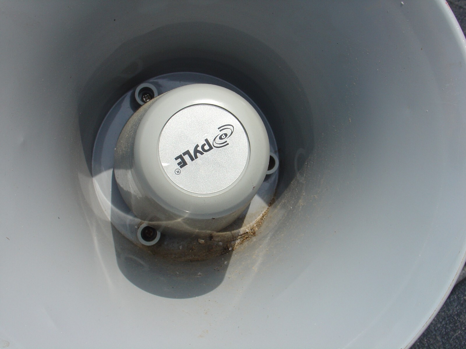 Pyle PHSP 1017 Outdoor Horn Speaker Lot Pair Untested