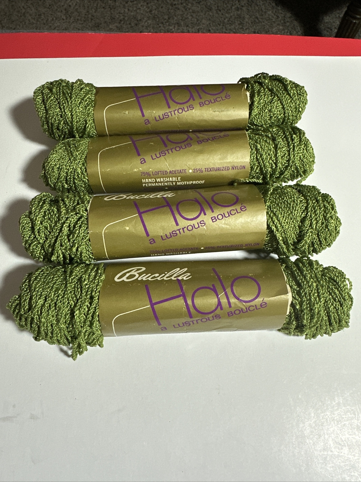 Bucilla Halo Yarn 4 Skeins 75% Acetate 25% Nylon Color 4 Green 1 Ounce Each