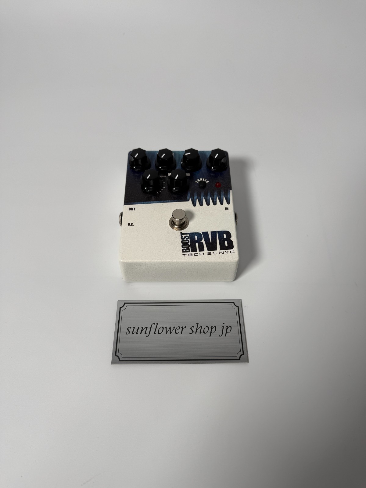 TECH21 Boost RVB Reverb Pedal with Boost Excellent Condition from JAPAN fastship