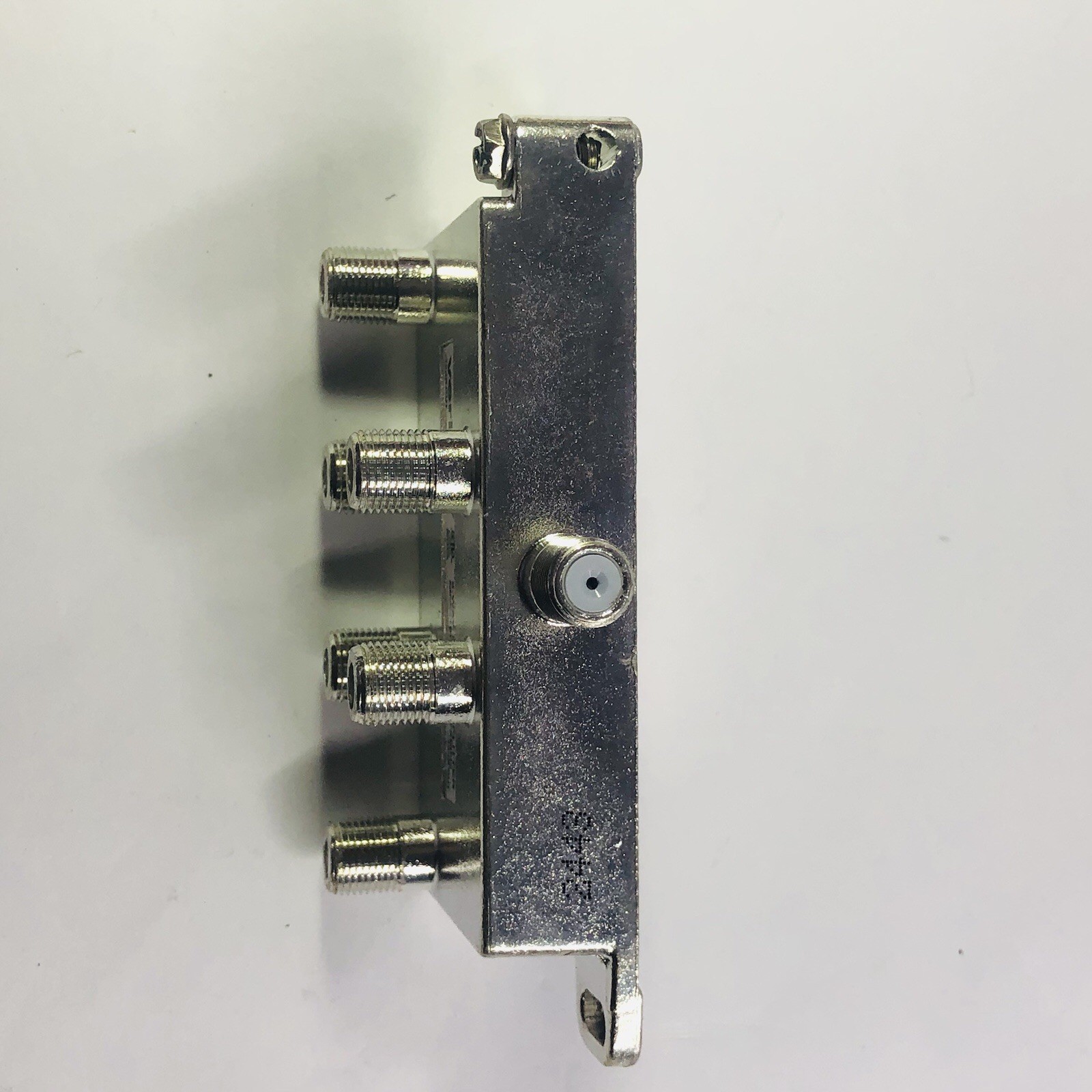 6-WAY SPLITTER MMC1006HA