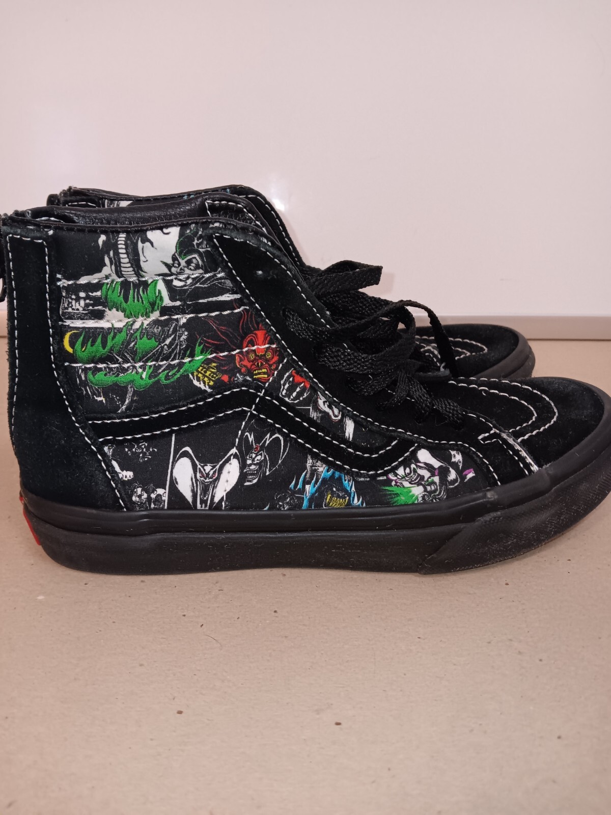 Vans Disney 100 Villains Kids Shoes Size 3