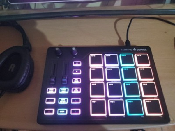 Donner DPD-16 STARRYPAD USB MIDI Keyboard Pad Beat Maker With Fader Drum Machine