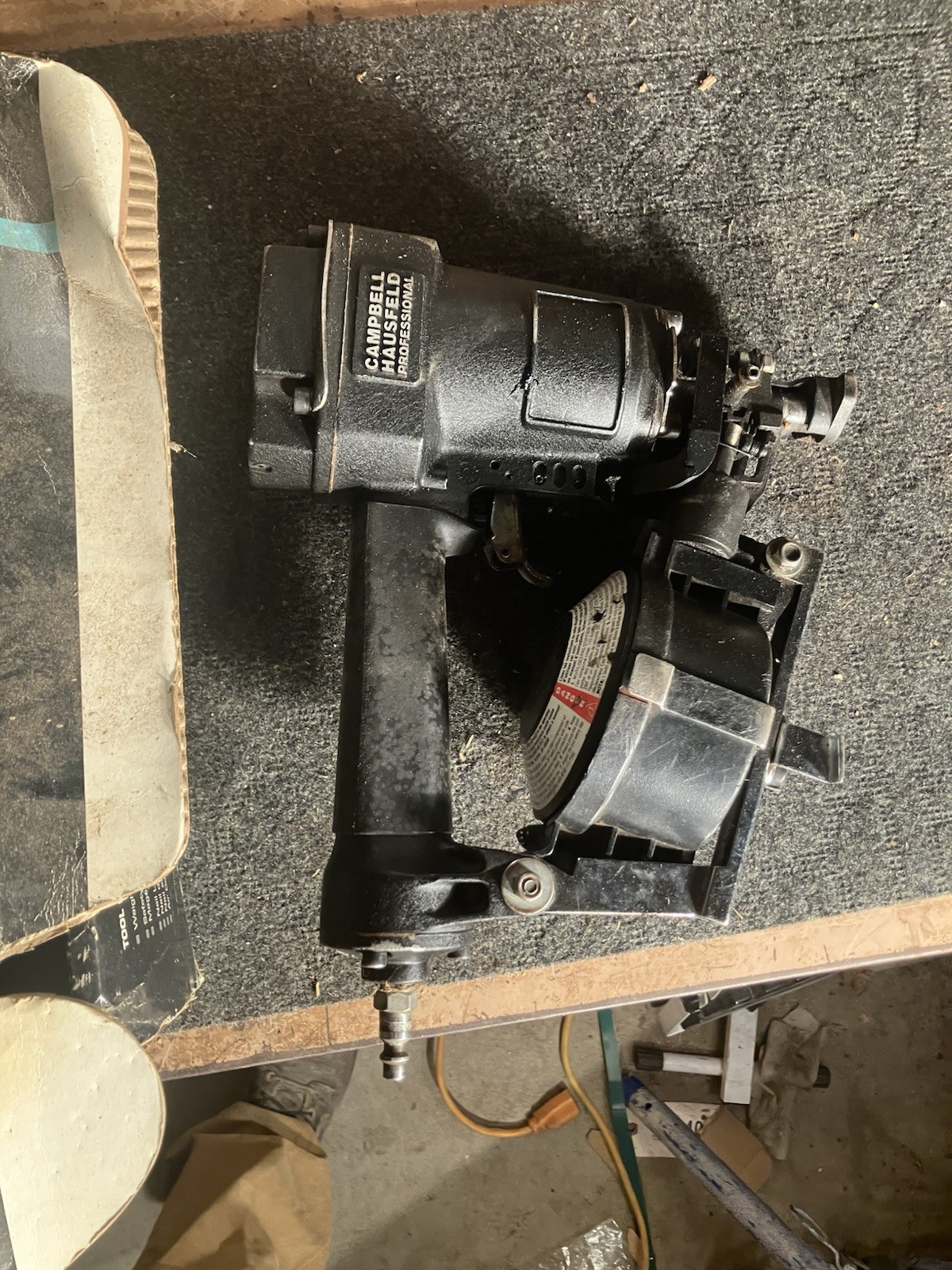 Campbell Hausfeld Pneumatic Coil Nailer