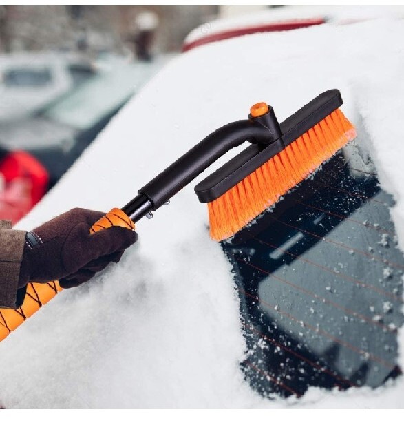 Lsyomne Snow Brush