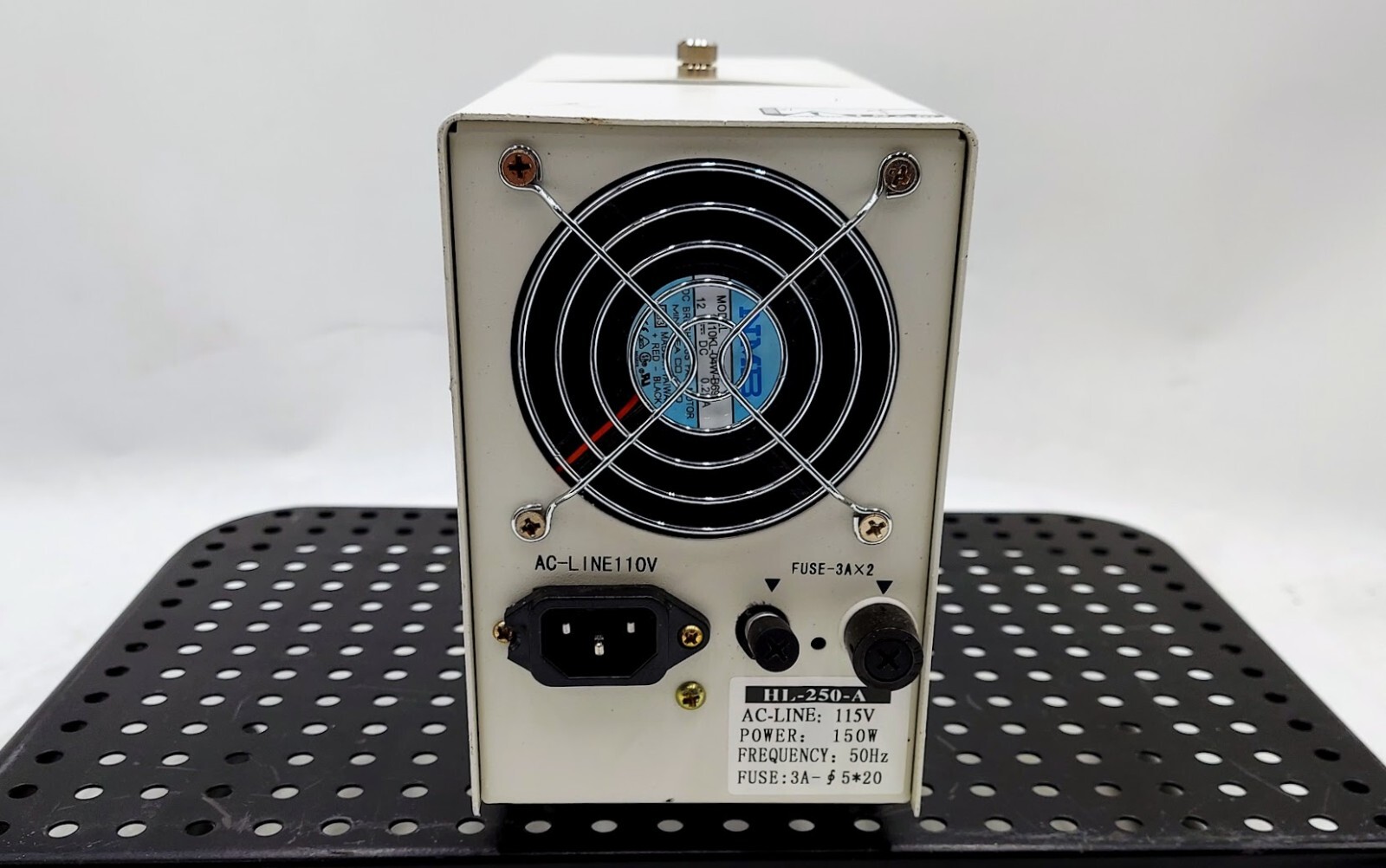 AmScope HL-250-A Haloid Lamp Cold-Light Source 150W Microscope Illuiminator Box