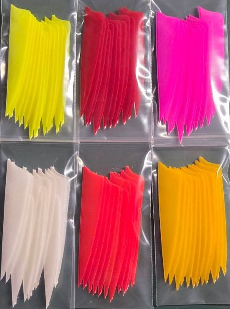 Trueflight Feathers "3" Shield   LW or RW  dozen or 50 Count packs