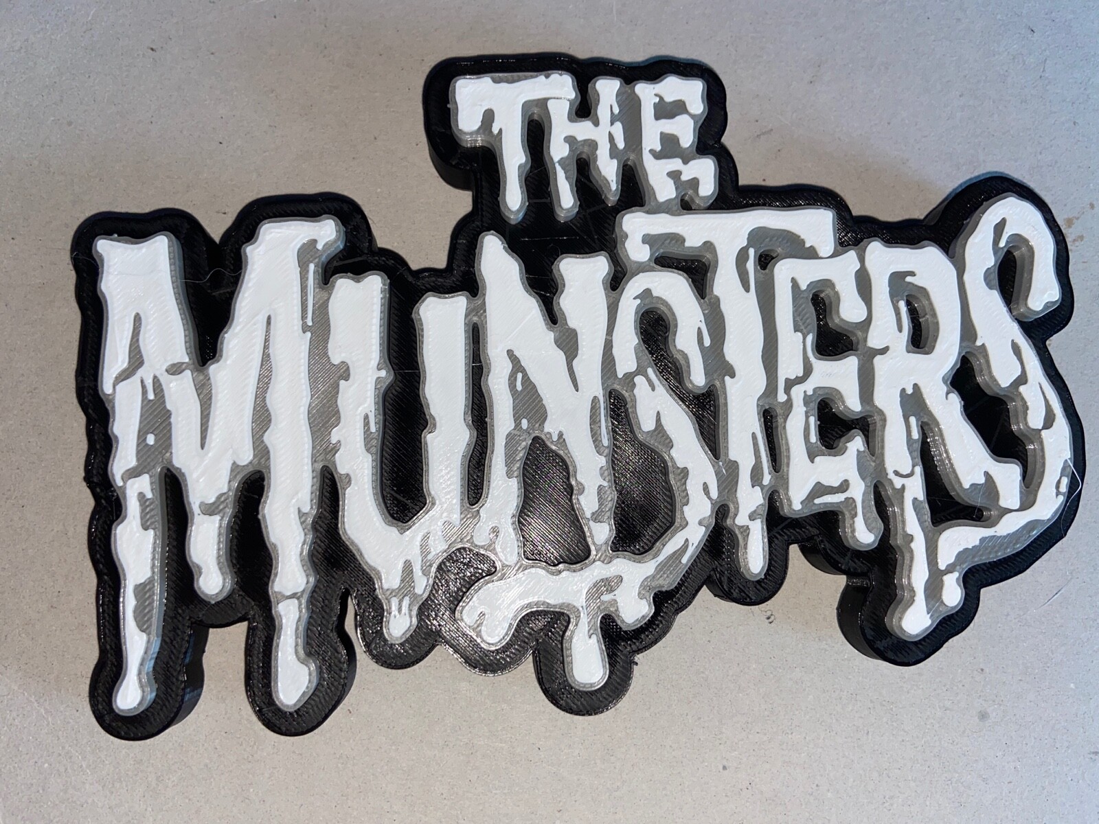 THE MUNSTERS PINBALL Mod BACK BOX HING MOD 3D LOGO(PAIR) -Black, Gray & White