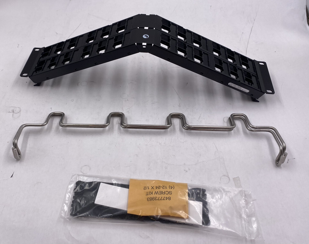 COMMSCOPE CPPA-UDDM-M-2U-48 760207308 ANGLED DISTRIBUTION MODULE PATCH