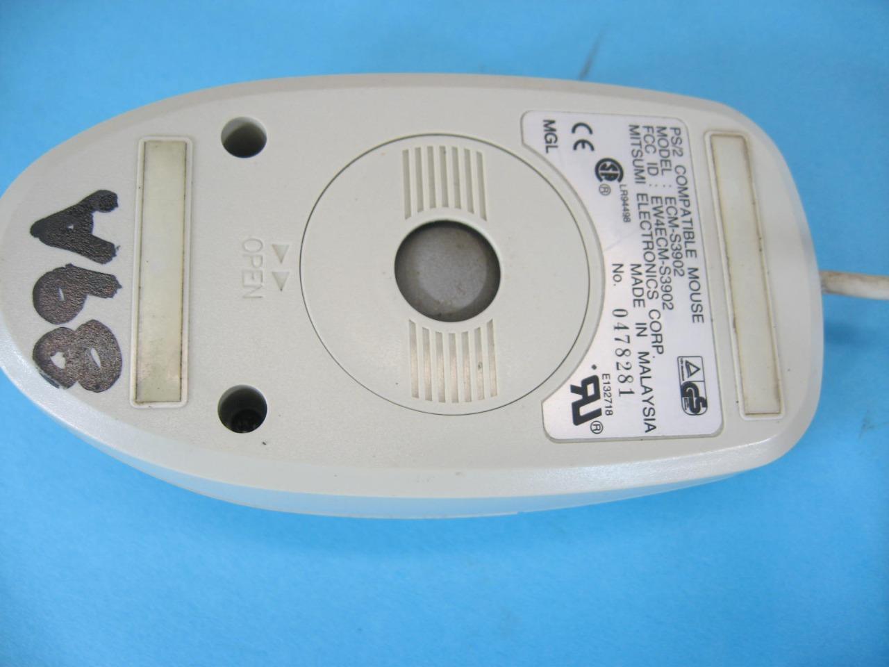 Mitsumi PS/2 Two Button Wired Ball Mouse ECM-S3902 Cleaned Tested Good Quality