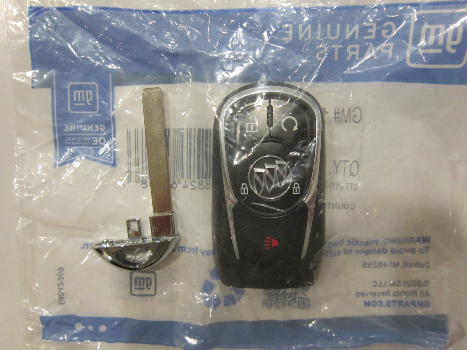 NEW OEM 2021-2022 BUICK ENCORE KEYLESS REMOTE SMART KEY FOB 13547837