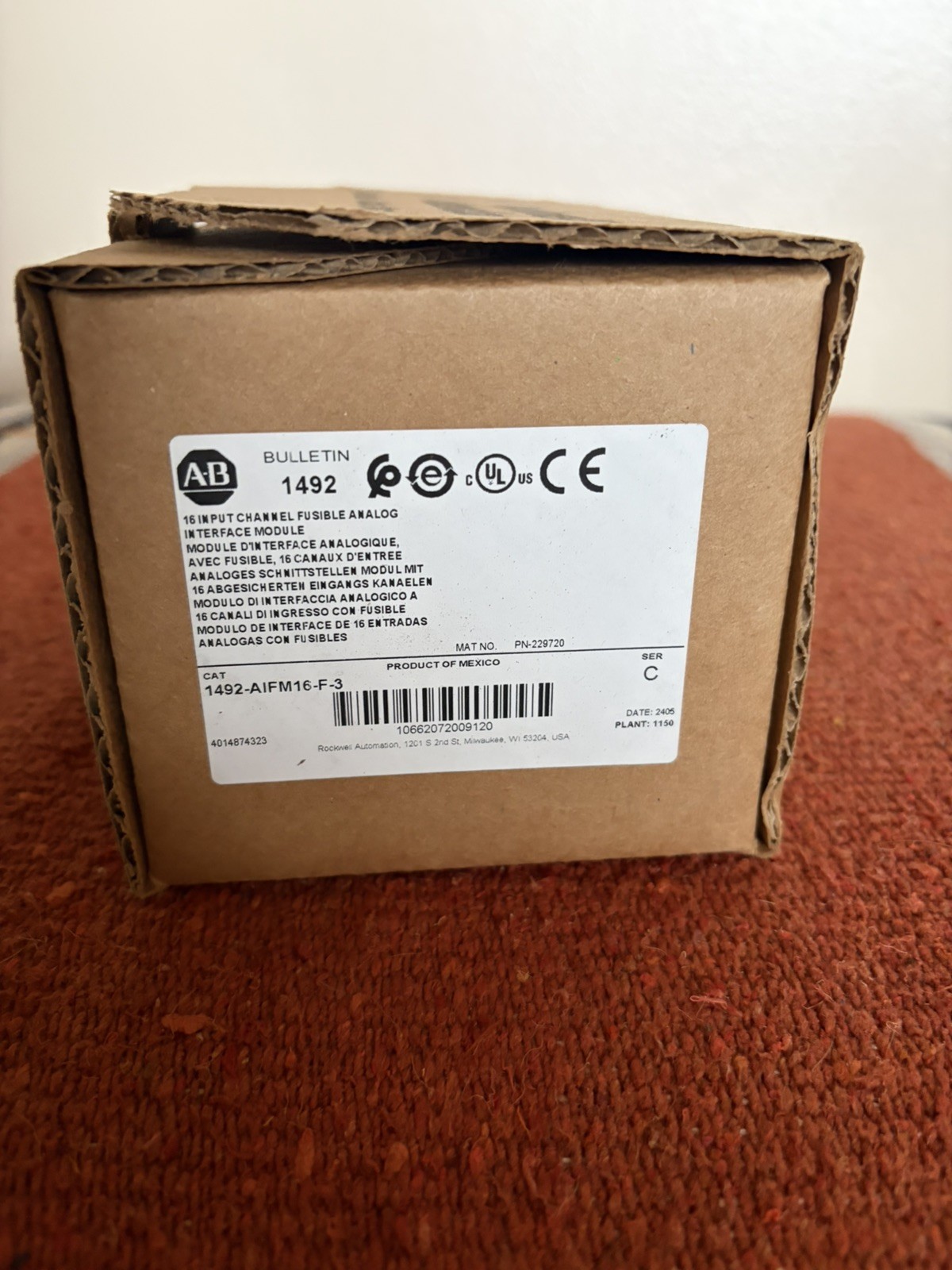 Allen-Bradley 1492-AIFM16-F-3 16 Input Channel Fusible Analog Module Brand NEW