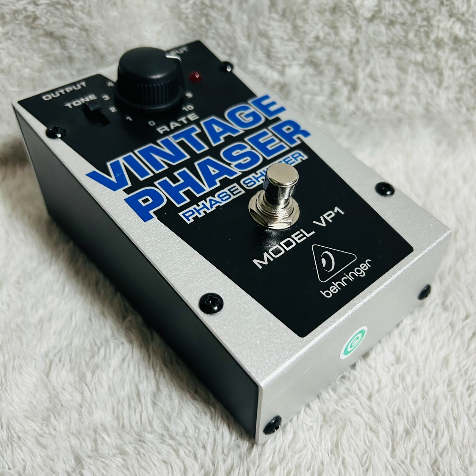 Behringer VINTAGE PHASER VP1 Authentic Vintage-Style Phase Shifter USED