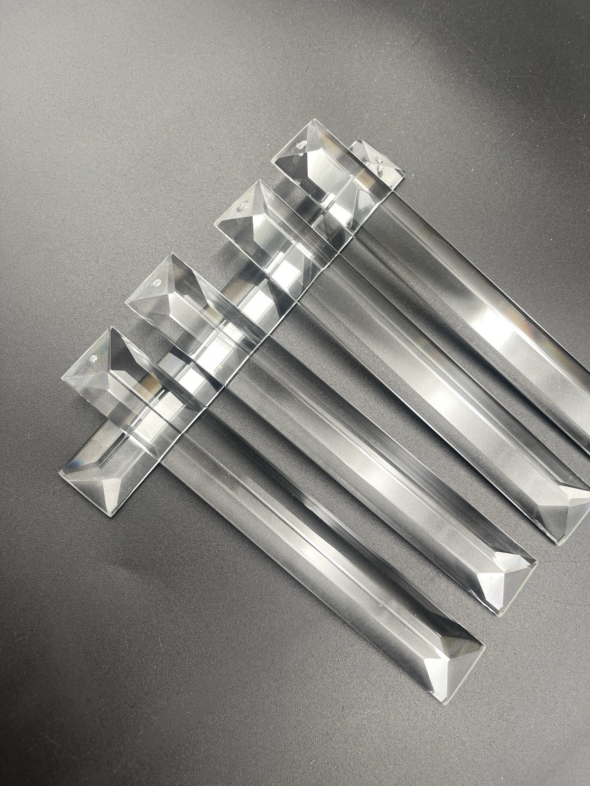 20 Crystal Glass Chandelier Prisms Hanging 150mm x 22mm Triangle 1 Hole +Hangers