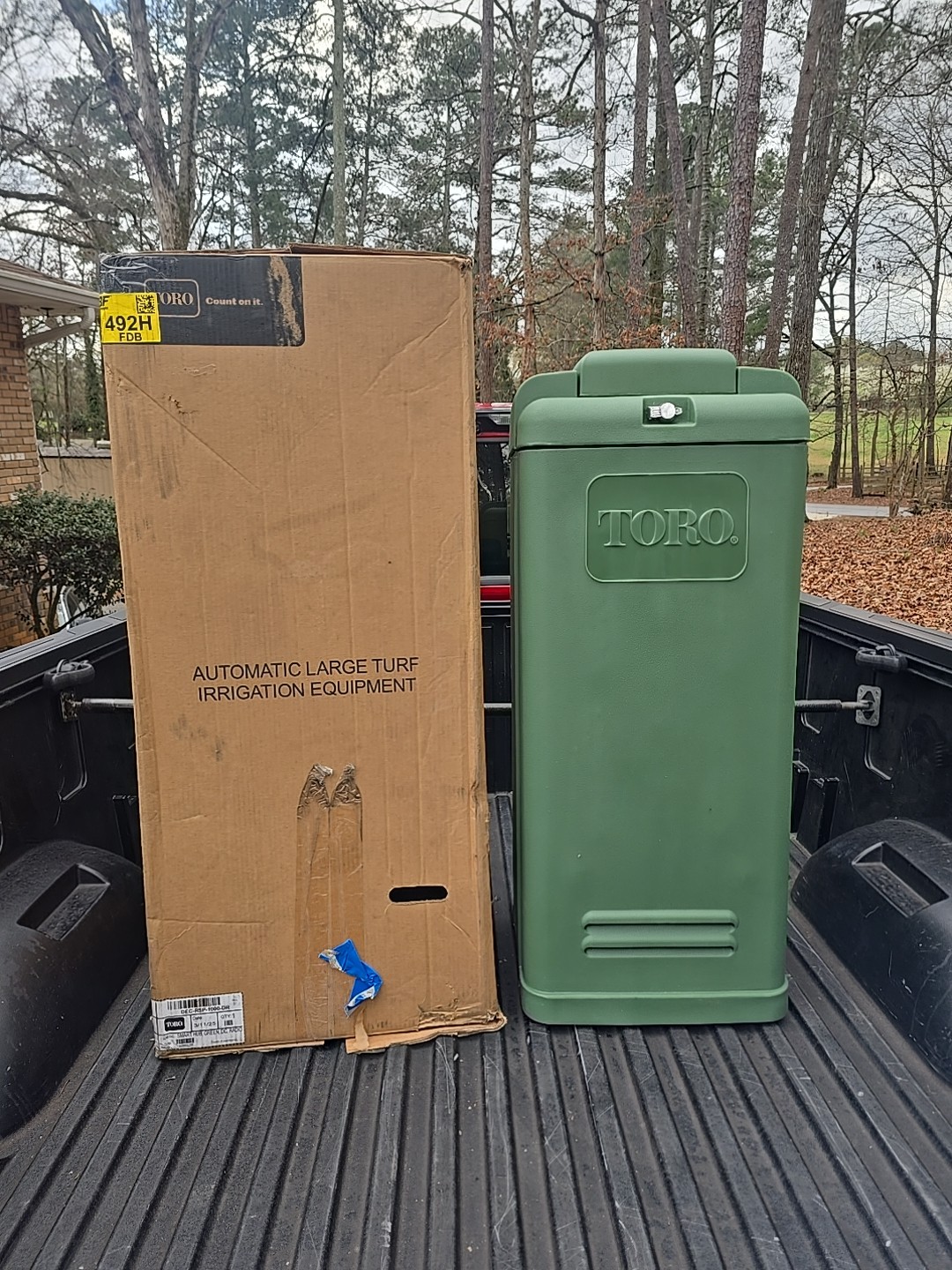 Toro LYNX Smart Hub, Green Plastic Pedastal, DC Radio, 1000 Station DEC-RSP-1000