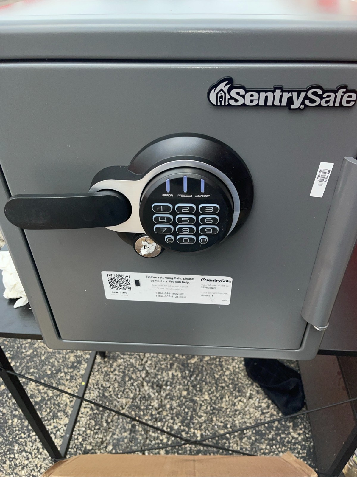 Fireproof Safe Box Digital 1.23 cu.ft. SFW123GDC Waterproof SentrySafe Alloy