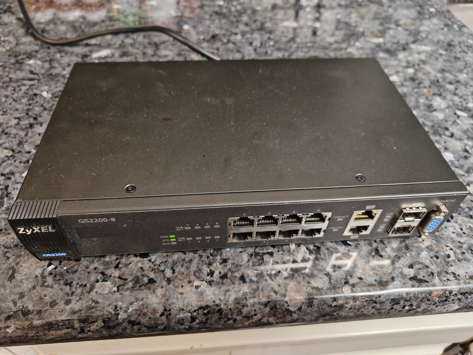 ZyXEL GS2200-08 Layer 2 Switch 8 ports with 2 shared SPF ports Factory Defaulted