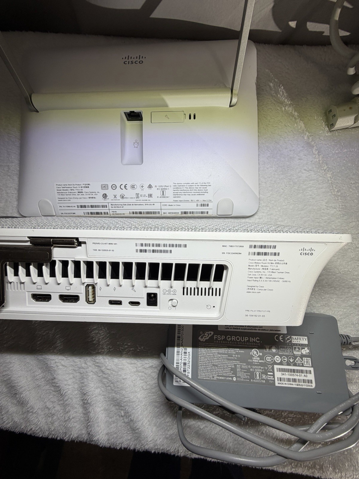 Cisco WebEx Room Kit Mini | TTC7-26 screen and POWER SUPPLY