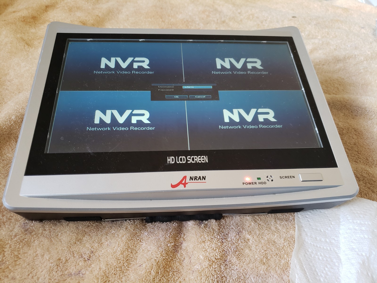 ANRAN WIRELESS  NVR 11 1/2" MONITOR,