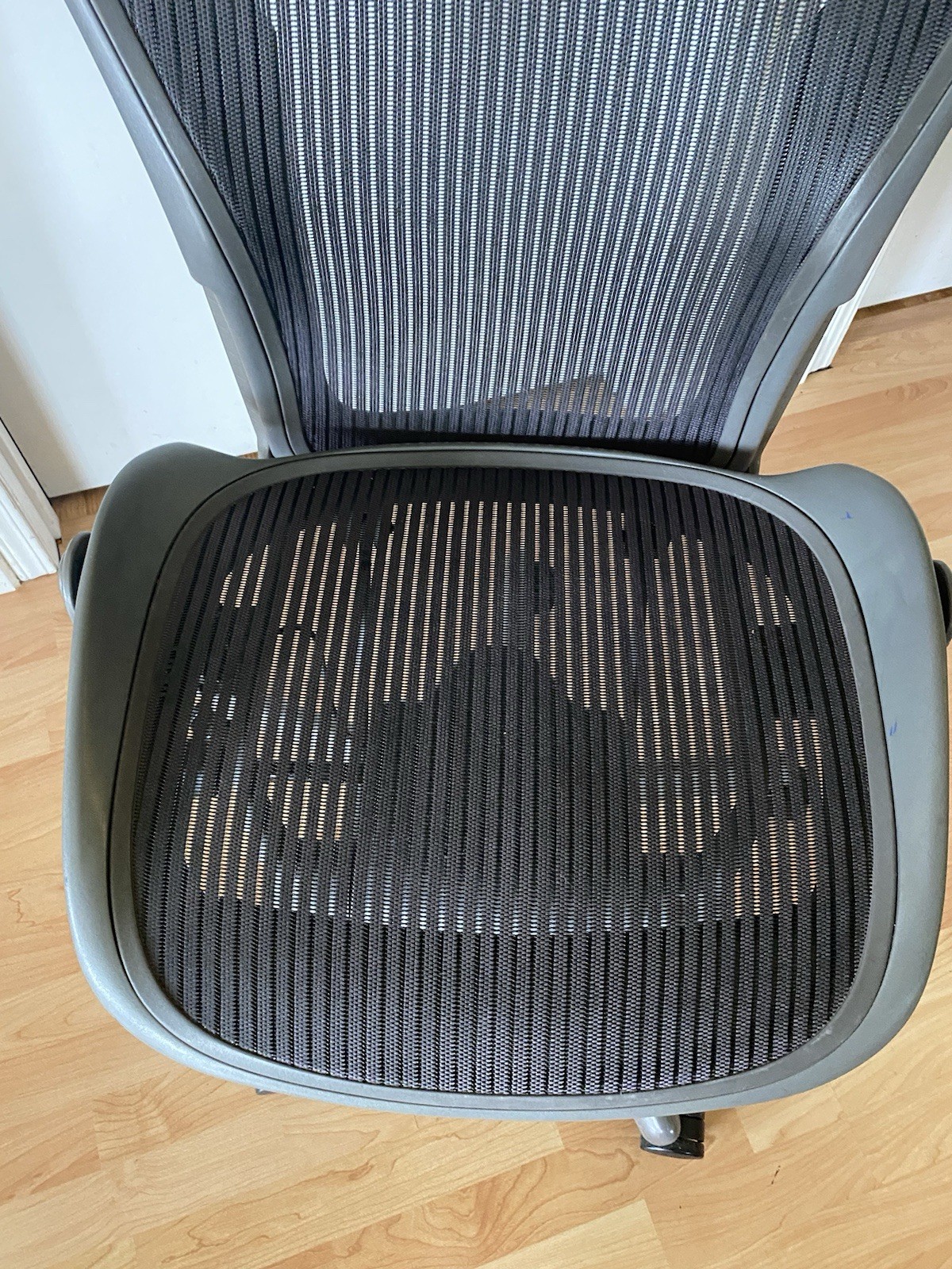 Herman Miller Aeron Office Chair Size B Gray