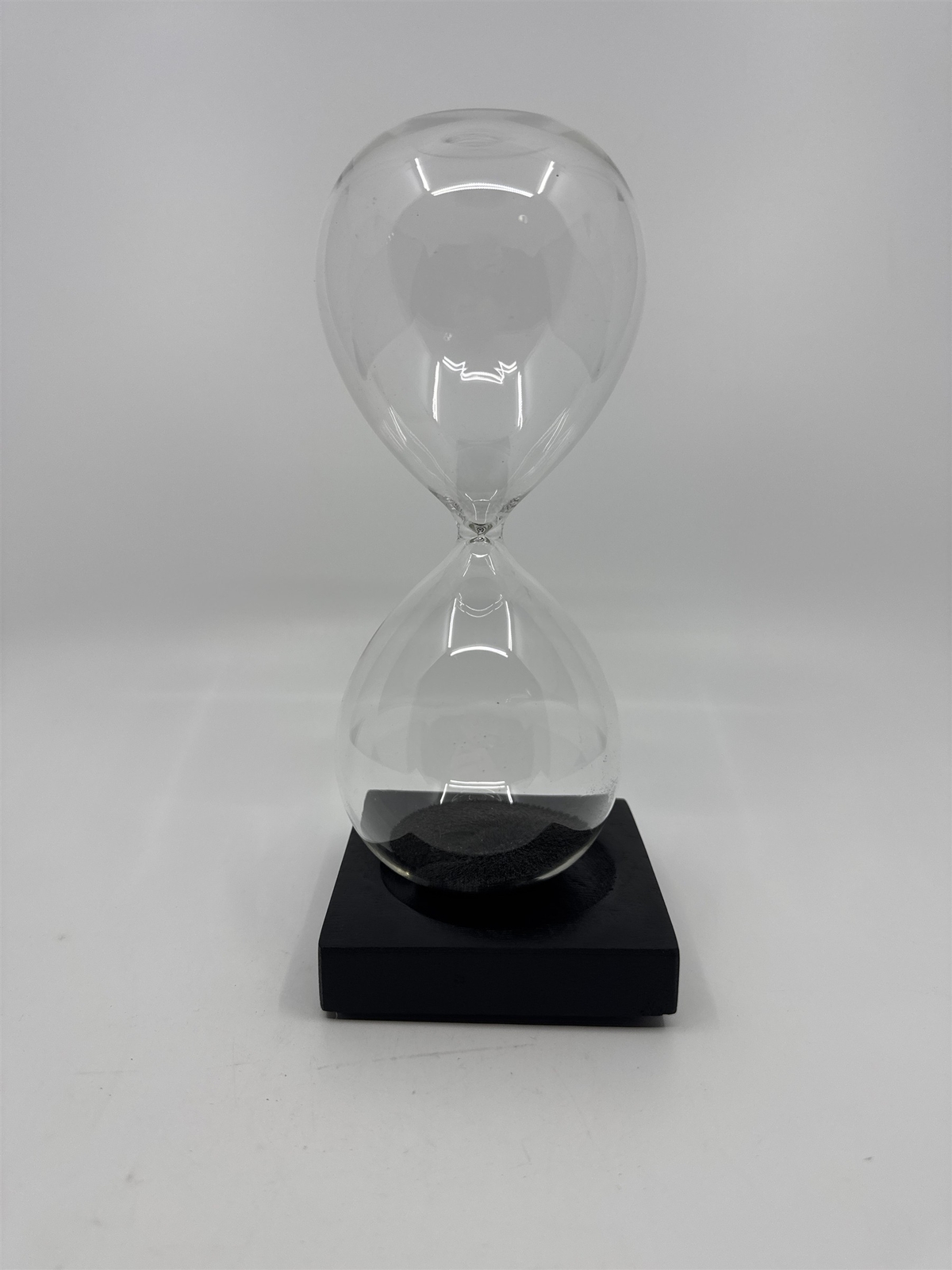 Magnetic Hour Glass /w Black Magnetic Sand and a Black Wooden Base Desk Art