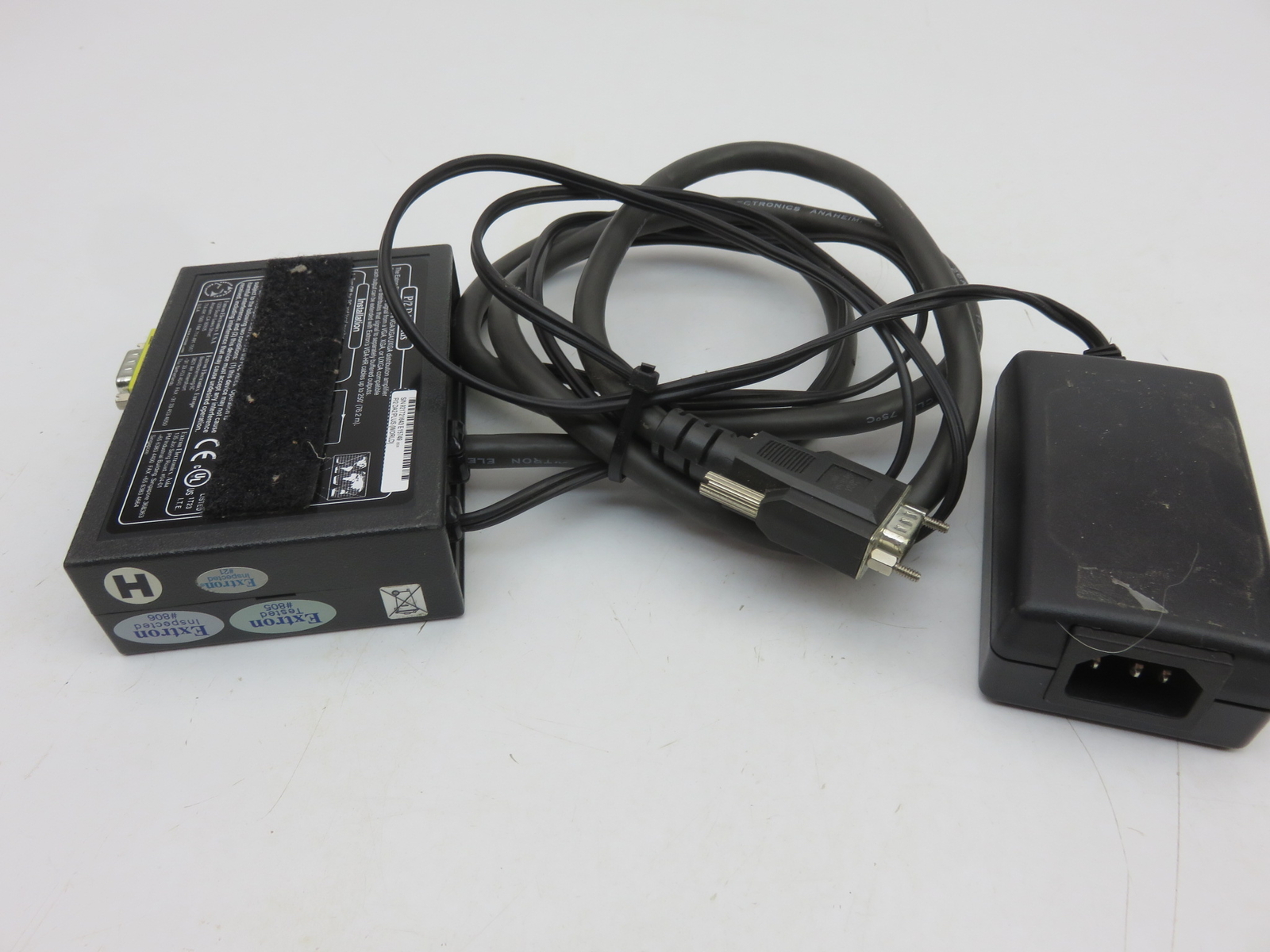 Extron P/2 DA2 Plus 33-1393-01 VGA 2 Output Power Supply Distribution Amplifier