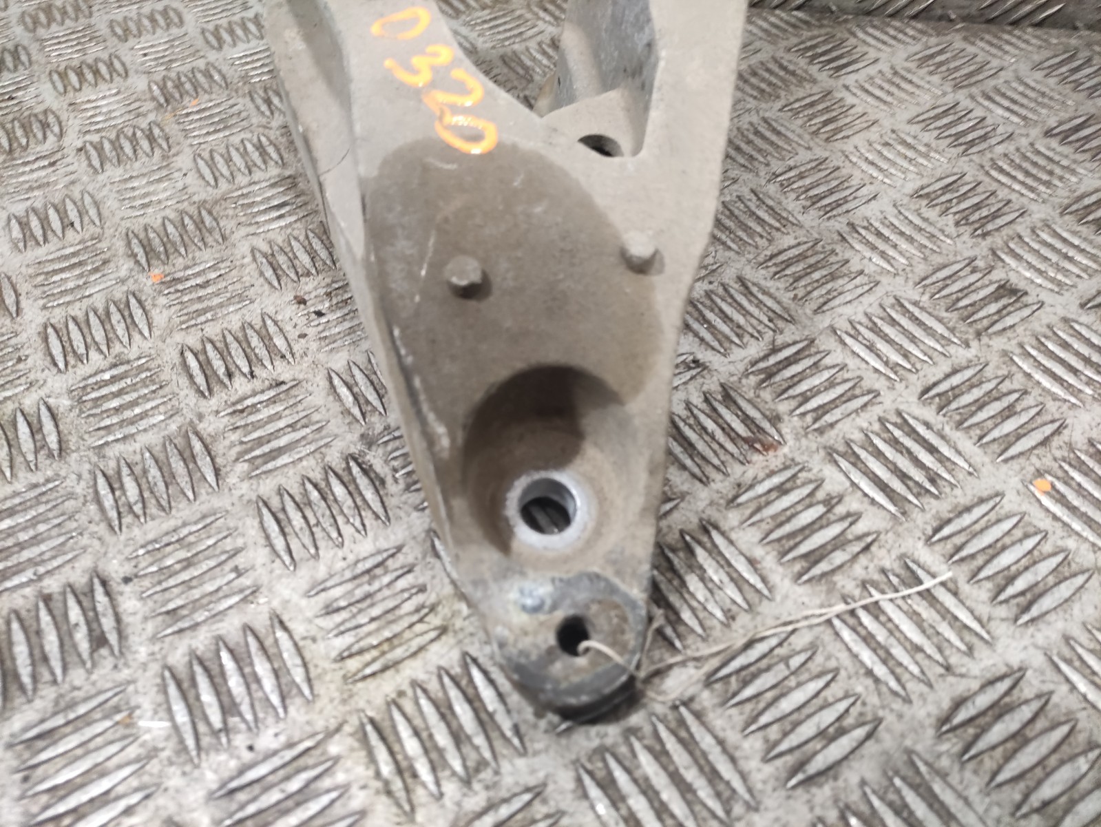 VW Transporter T5.1 Engine Mount Rear 7E0199370 D320