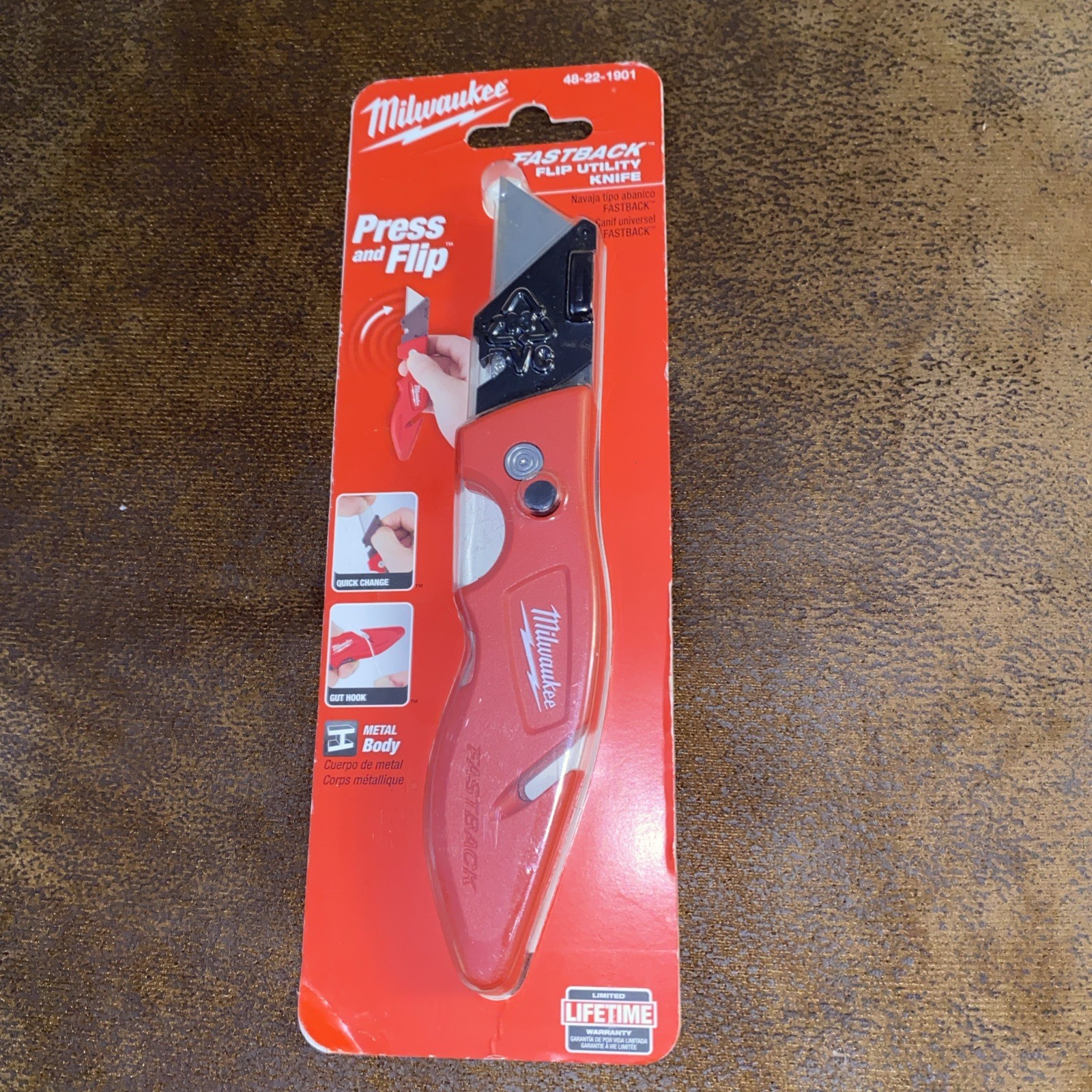 Milwaukee 48-22-1901 FASTBACK Press & Flip Utility Knife w/ Wire Stripper