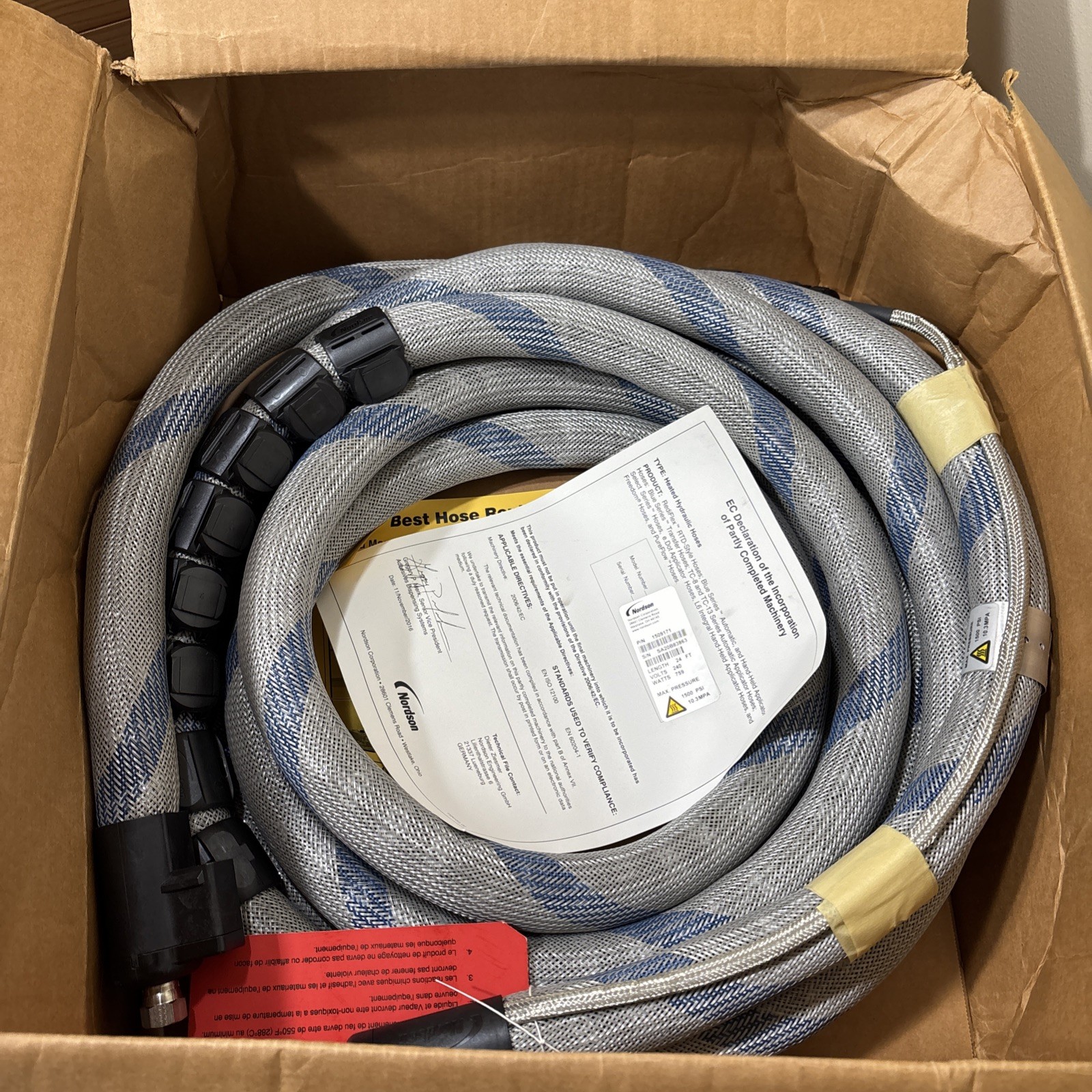 NEW - NORDSON 24' HOT MELT HOSE 1509171 BLUE 240V 1500PSI