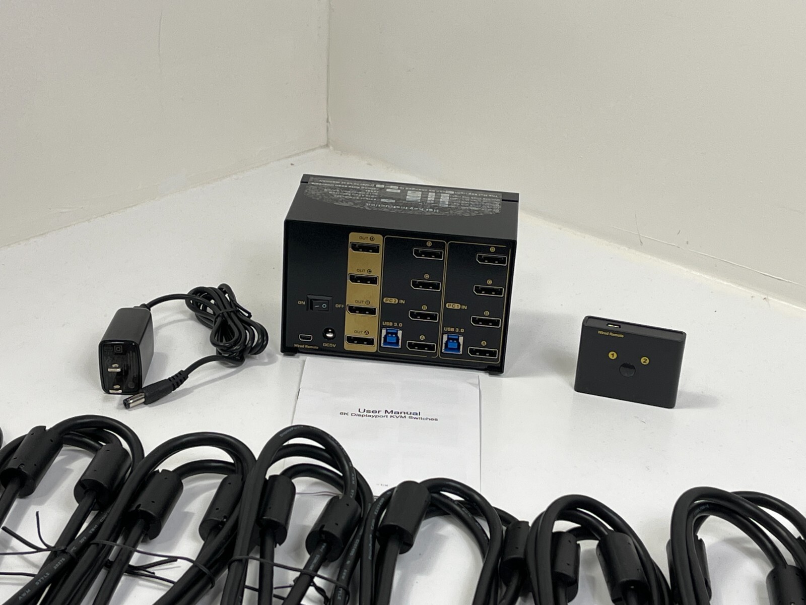 CKLau 2 Port USB 3.0 Quad Monitor Displayport KVM Switch - CKLau-624DP-4 - NEW!