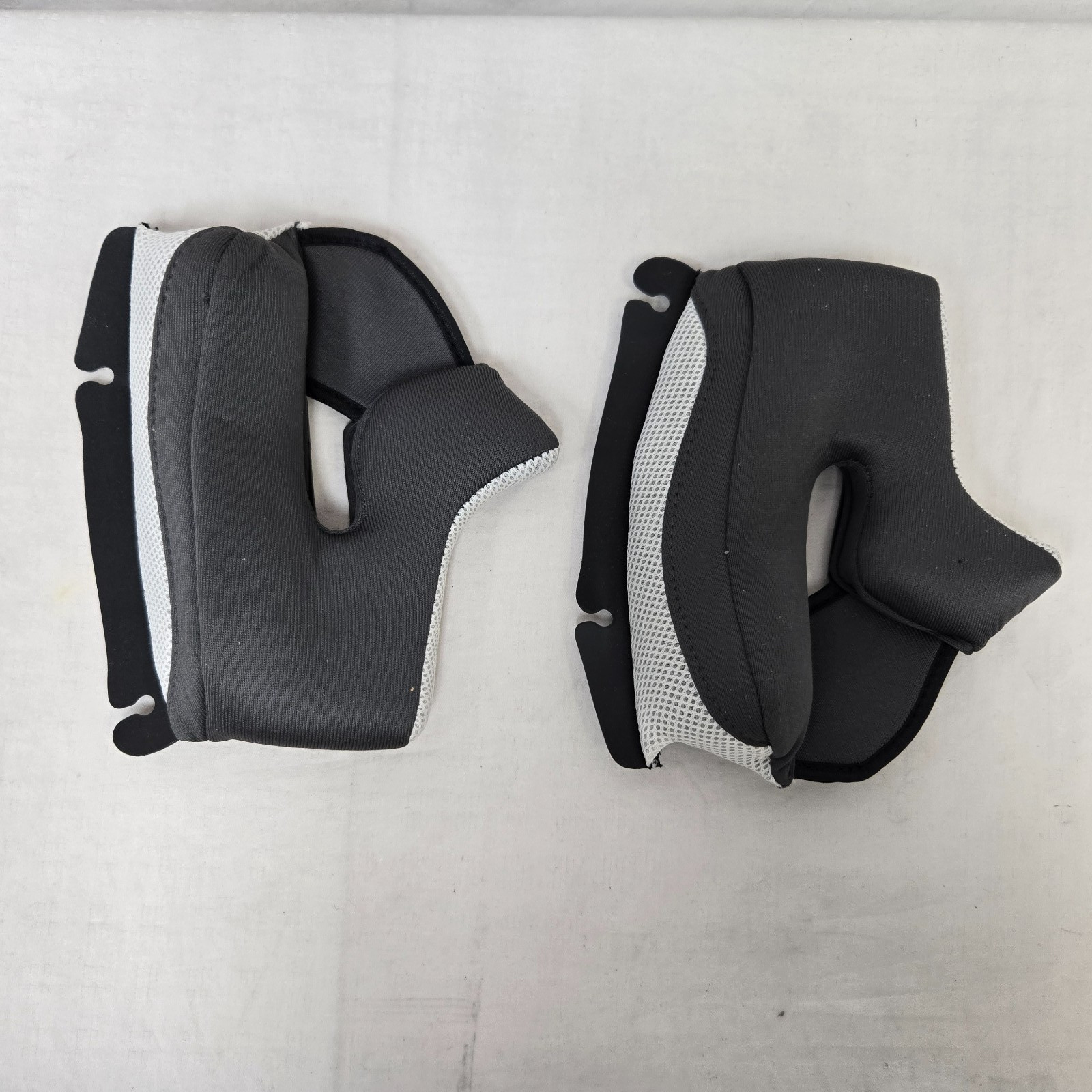Scorpion VX-34 Replacement Cheek Pads Black/Gray Size 22mm LG-2X