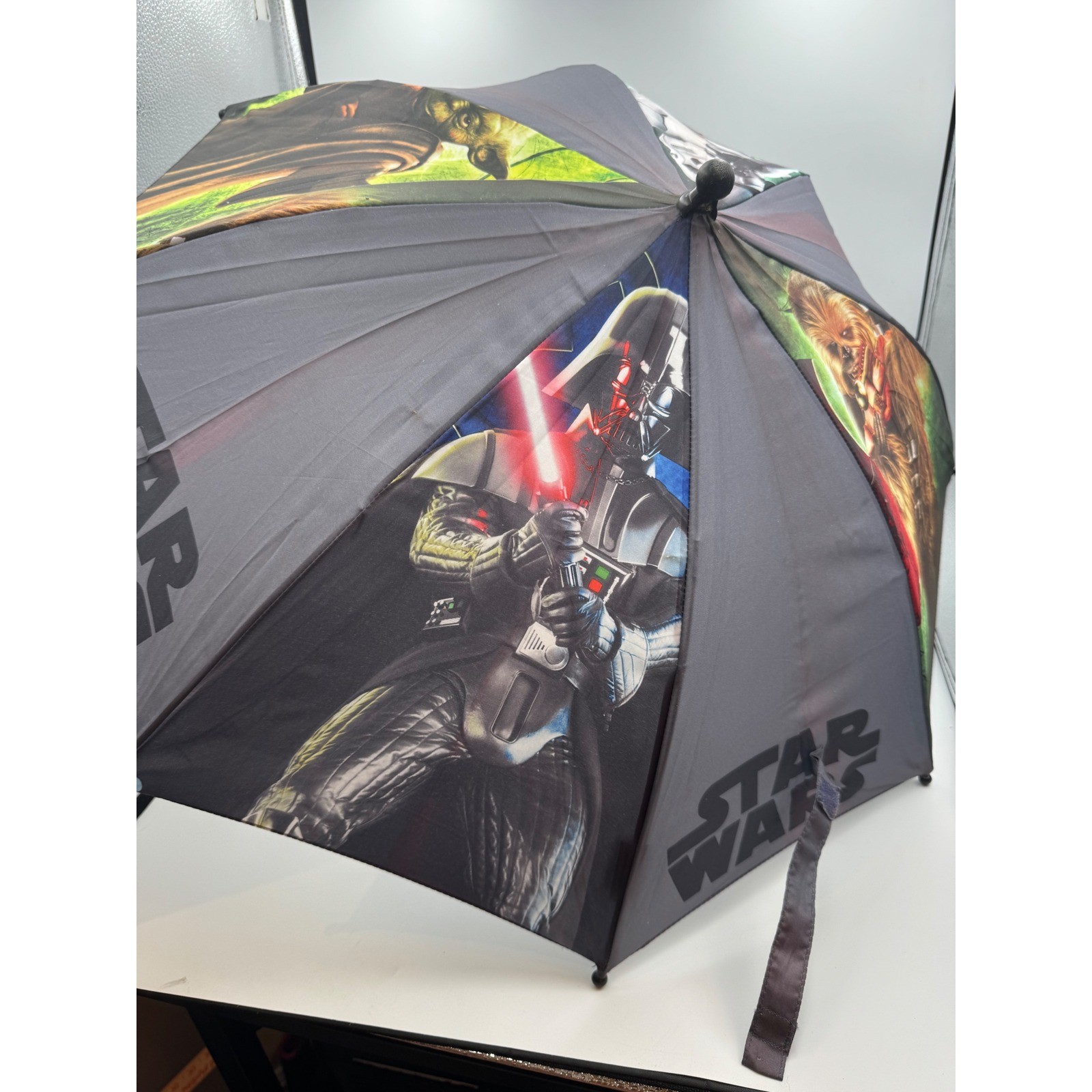 Star Wars Folding Umbrella Gray Darth Vader Yoda Chewbacca Sculpted Handle