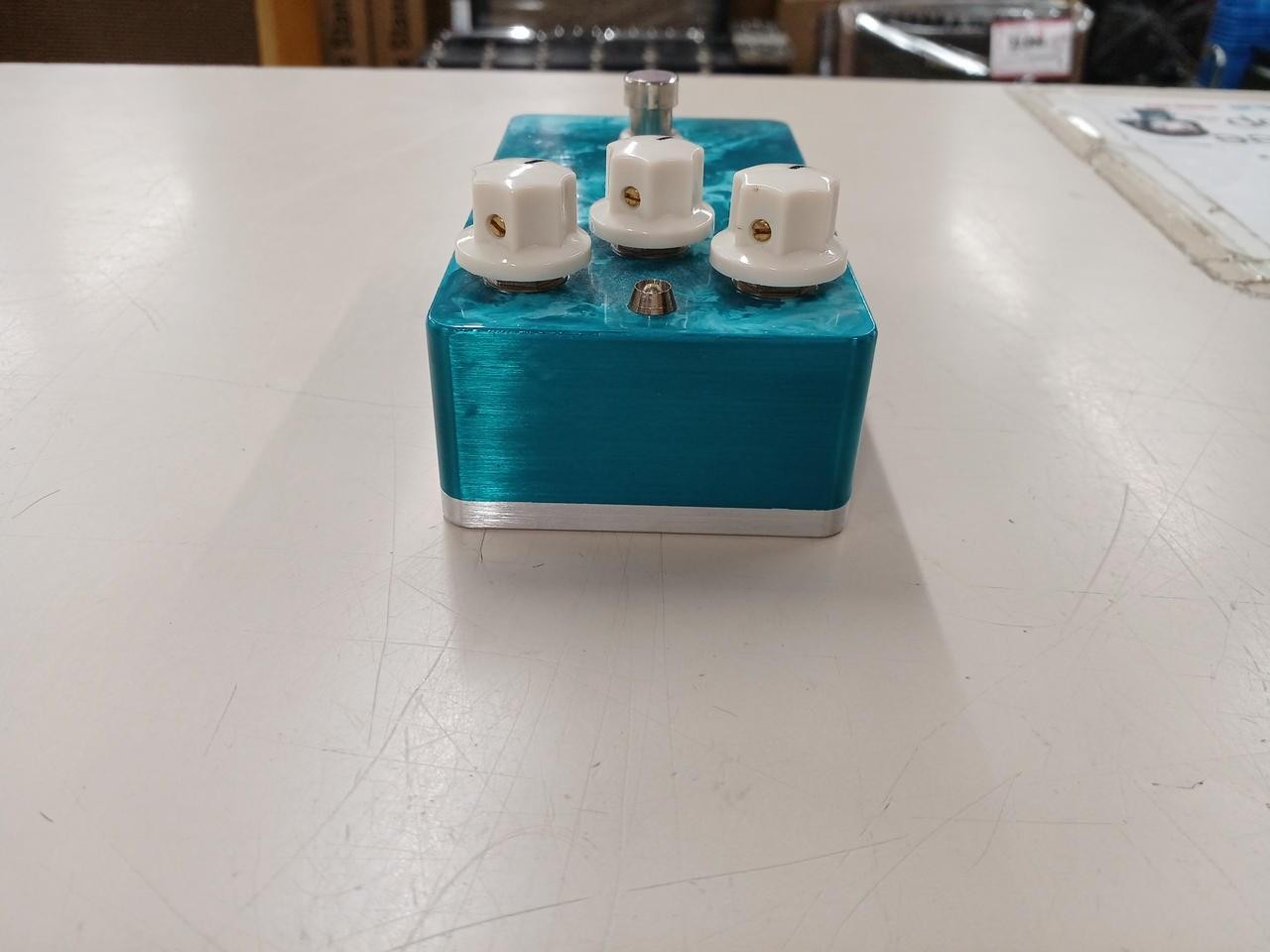 LEQTIQUE MAESTRO Effects Pedal
