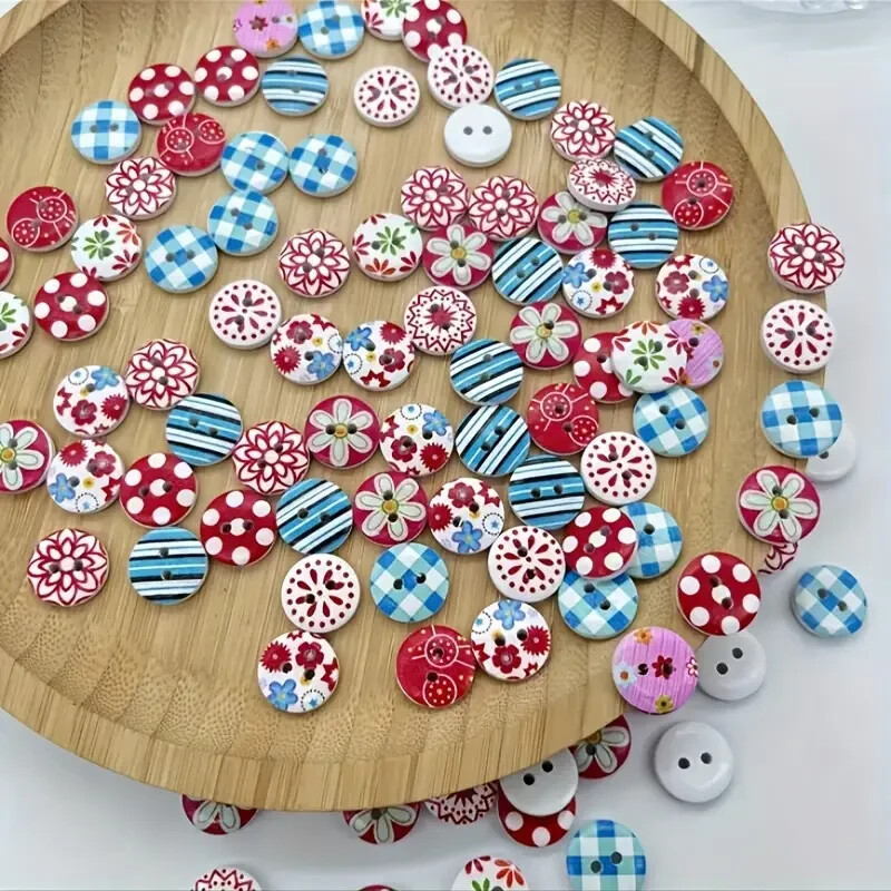 50 PC Wooden Two-Hole Buttons 15mm Round Random Colors New Free Ship A2660