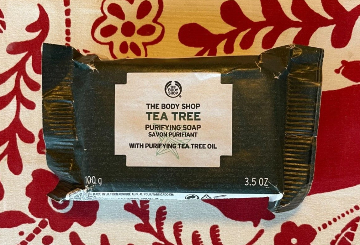 THE BODY SHOP TEA TREE PURIFYING SOAP, 3.5 OZ BAR, ORIGINAL FORMULA, RARE