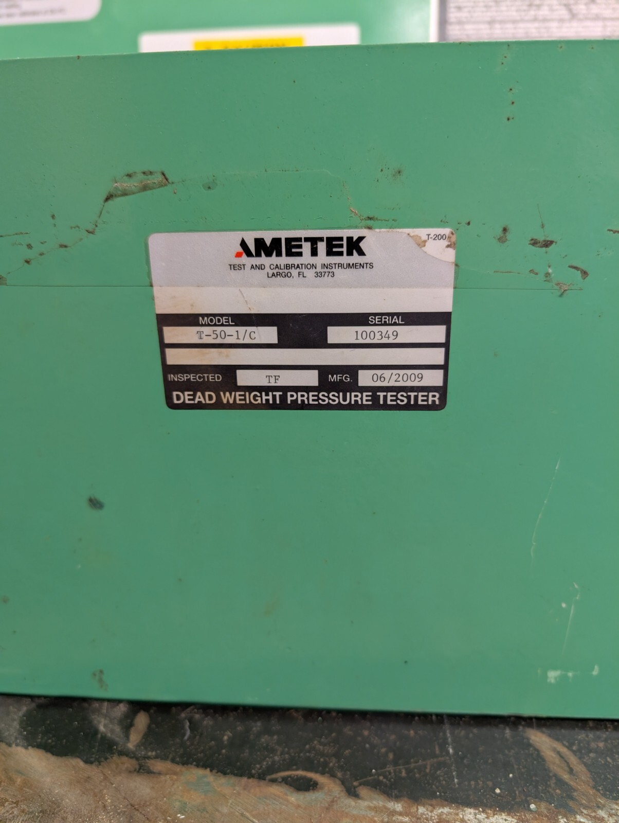 AMETEK dead weight pressure tester